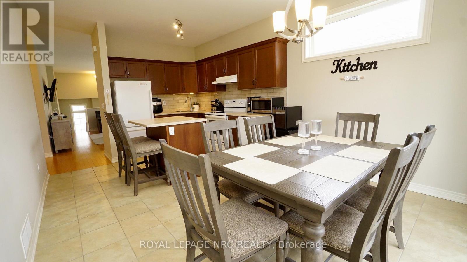 122 Wallace Avenue S, Welland, Ontario  L3B 1R5 - Photo 8 - X12904392