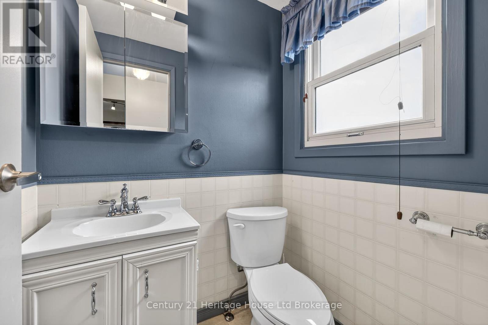 3 - 335 Albert Street, Woodstock, Ontario  N4S 2L3 - Photo 6 - X12904240