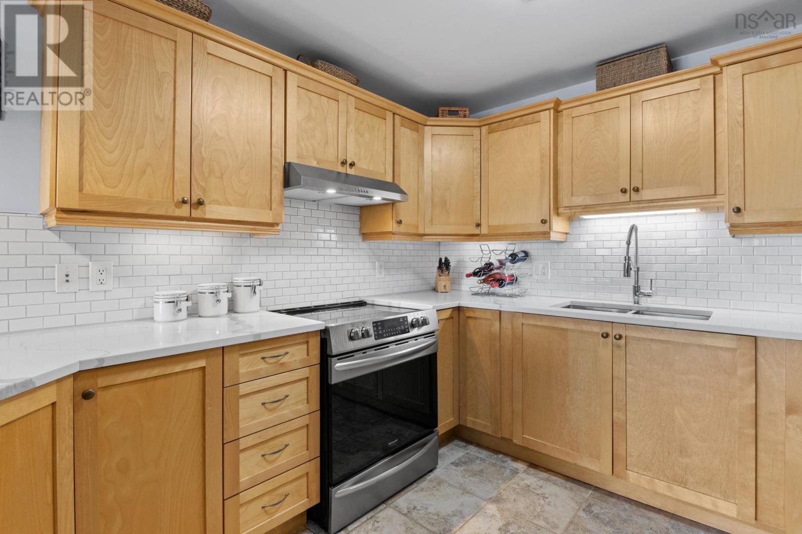 306 77 Russell Lake, Dartmouth, Nova Scotia  B2W 6R8 - Photo 8 - 202603360