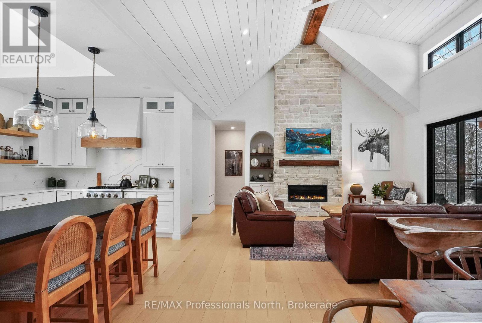 195 Lakeview Street, Dysart Et Al, Ontario  K0M 1S0 - Photo 12 - X12904196