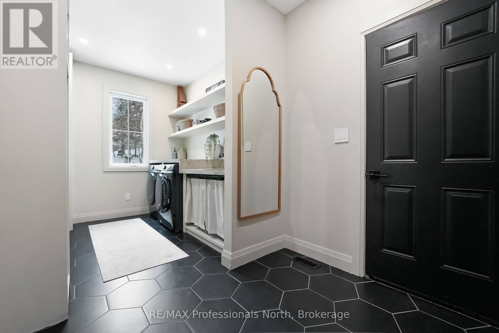 195 Lakeview Street, Dysart Et Al, Ontario  K0M 1S0 - Photo 27 - X12904196