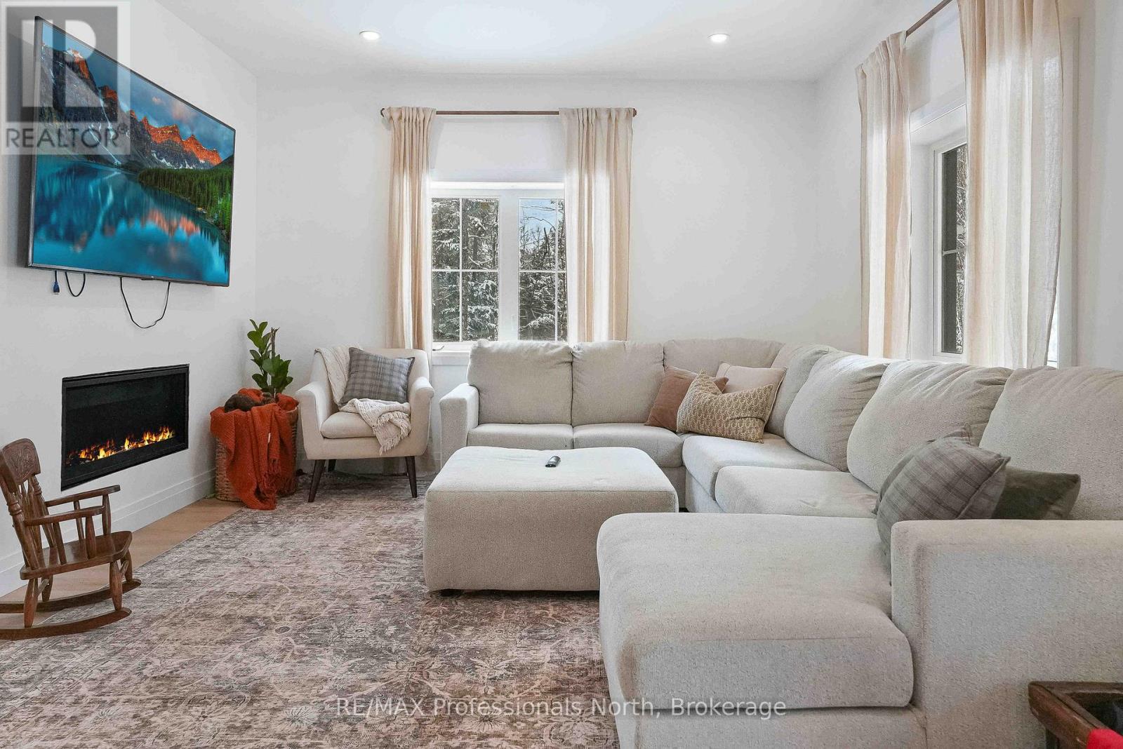 195 Lakeview Street, Dysart Et Al, Ontario  K0M 1S0 - Photo 42 - X12904196