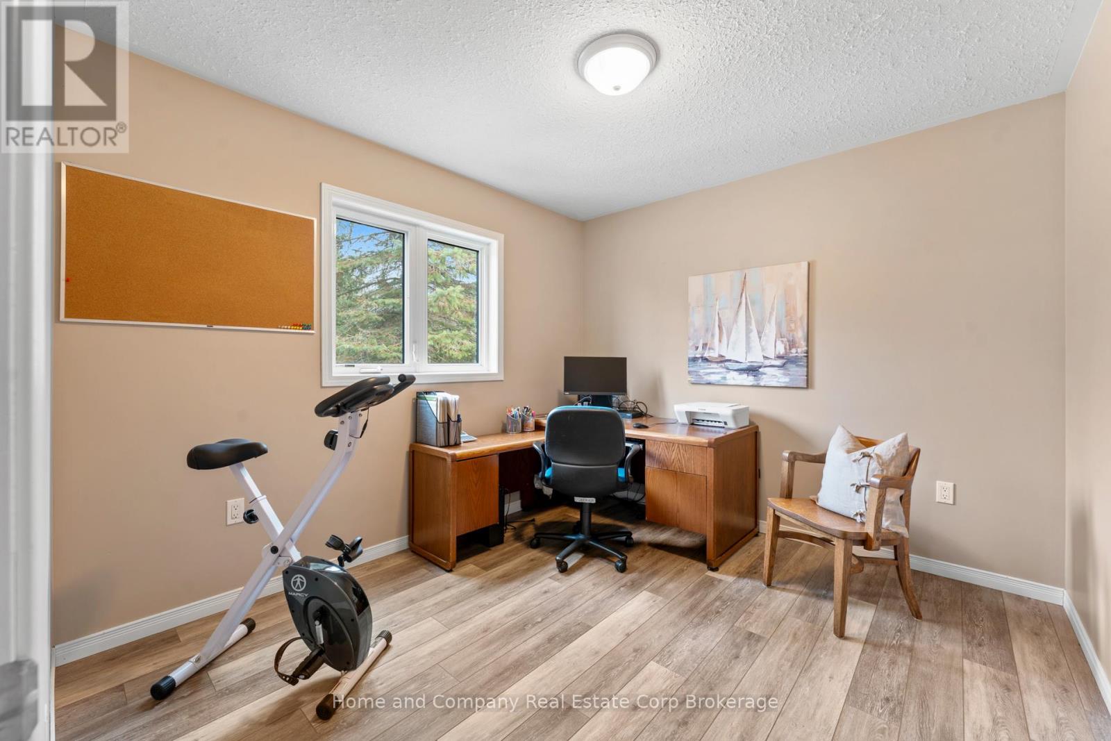 30 Carriage Lane, Bluewater, Ontario  N0M 1G0 - Photo 13 - X12904226