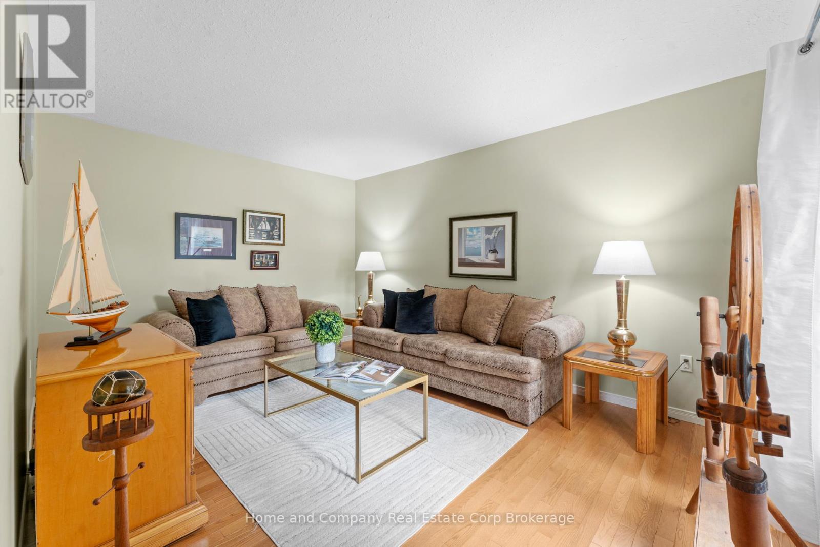 30 Carriage Lane, Bluewater, Ontario  N0M 1G0 - Photo 14 - X12904226