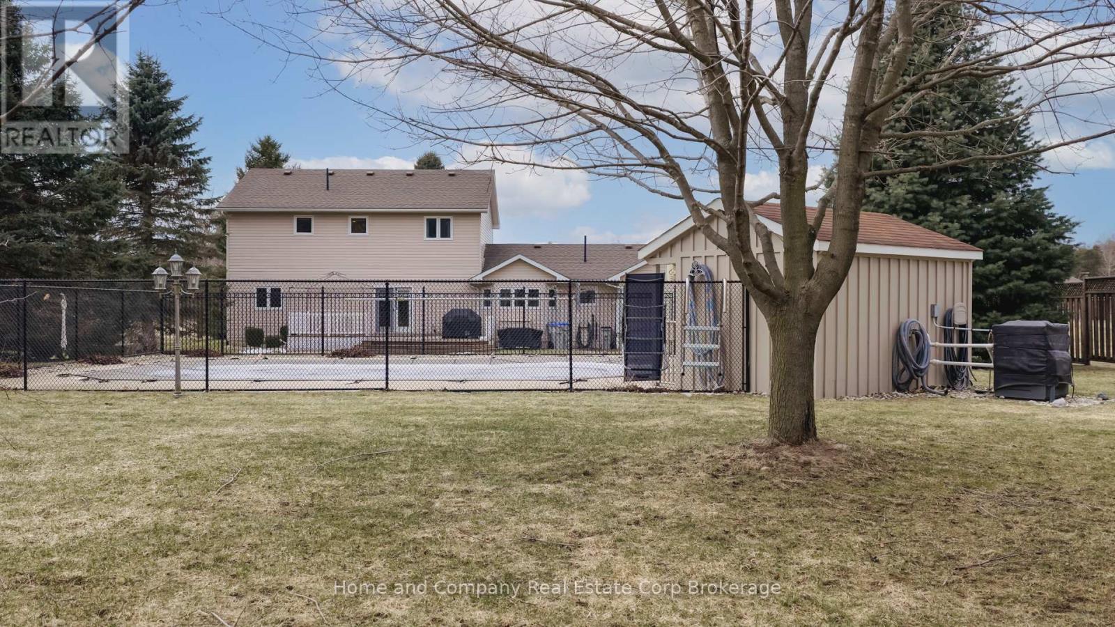 30 Carriage Lane, Bluewater, Ontario  N0M 1G0 - Photo 38 - X12904226