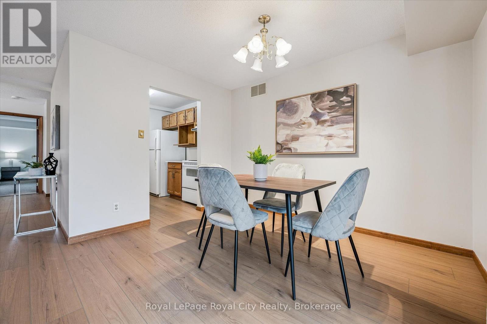 206 - 4 Albert Street, Cambridge, Ontario  N1R 3M4 - Photo 24 - X12904394