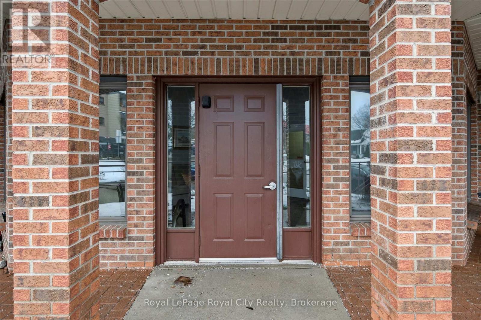 206 - 4 Albert Street, Cambridge, Ontario  N1R 3M4 - Photo 6 - X12904394