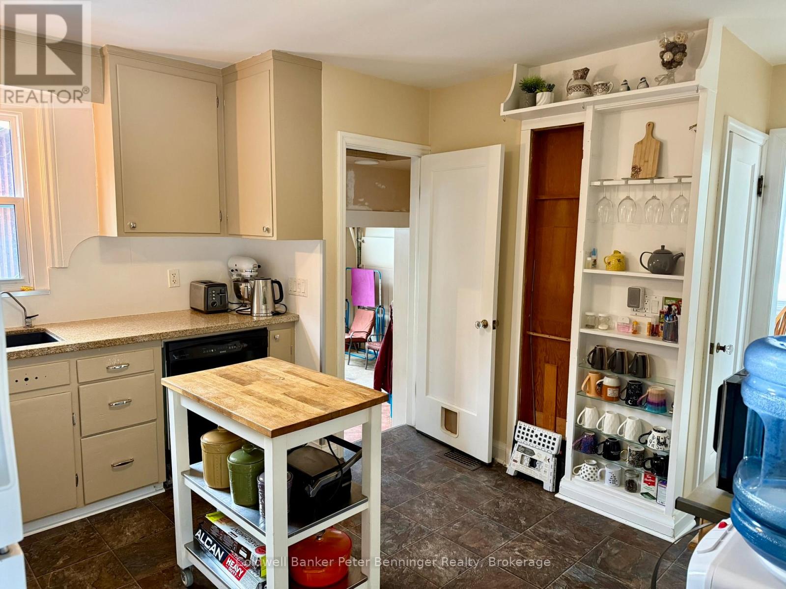 501 Napier Street, Brockton, Ontario  N0G 2V0 - Photo 7 - X12904400