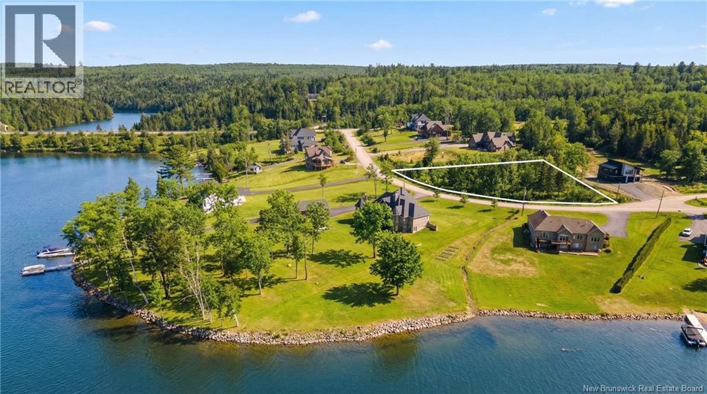 21 Saint Charles Court, Upper Kingsclear, New Brunswick  E3E 0C7 - Photo 2 - NB135504