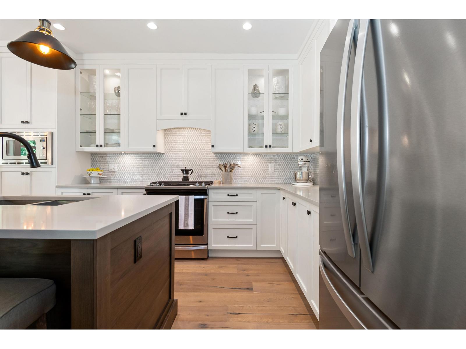 43331 Creekside Circle, Cultus Lake South, Lindell Beach, British Columbia  V2R 0Z4 - Photo 11 - R3075689