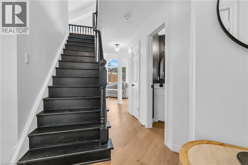 9 Gaw Crescent, Guelph, Ontario  N1L 1H8 - Photo 8 - 40803238