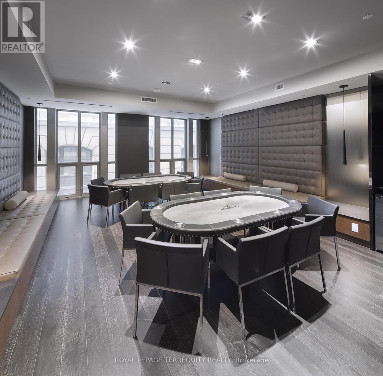 1204 - 70 Temperance Street, Toronto, Ontario  M5H 4E8 - Photo 22 - C12904204