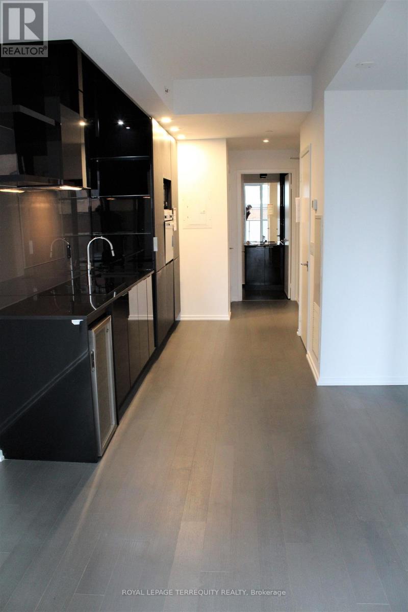 1204 - 70 Temperance Street, Toronto, Ontario  M5H 4E8 - Photo 8 - C12904204