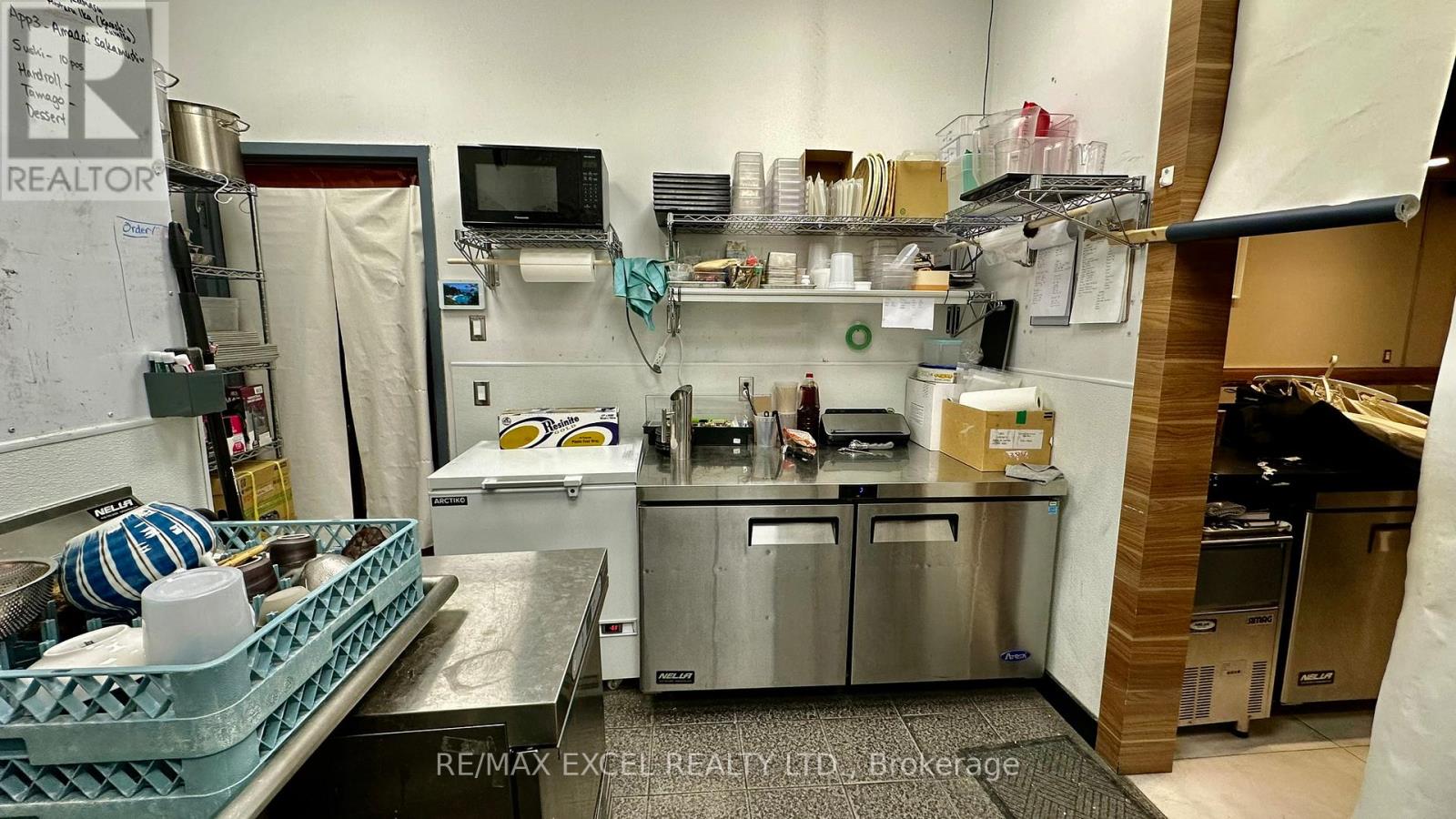 3 - 56 Forest Manor Drive, Toronto, Ontario  M2J 0E5 - Photo 13 - C12904242