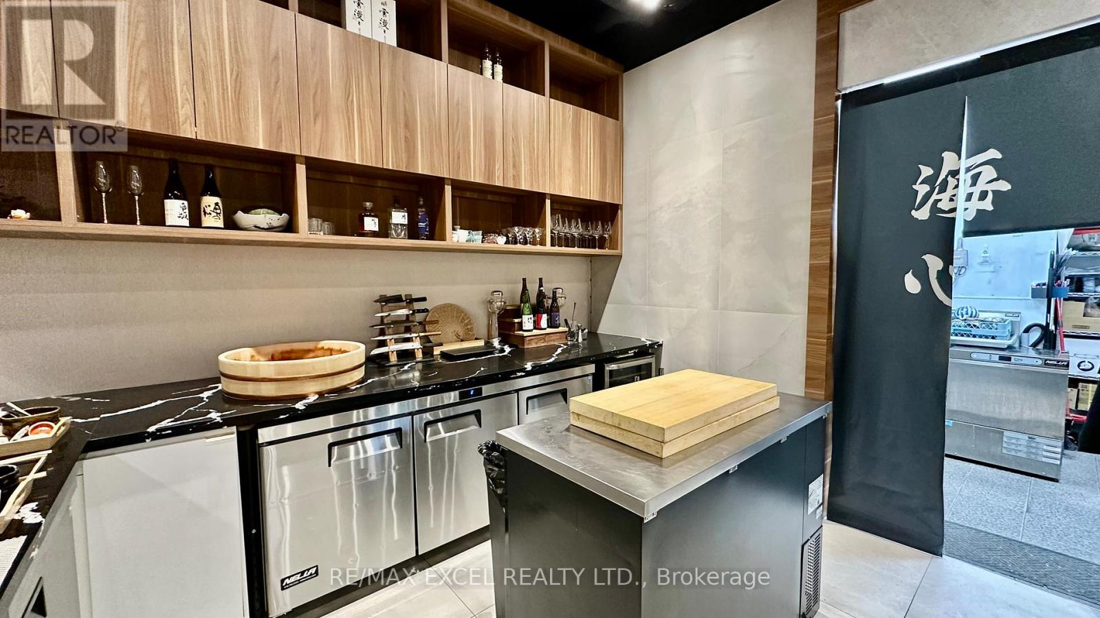 3 - 56 Forest Manor Drive, Toronto, Ontario  M2J 0E5 - Photo 9 - C12904242