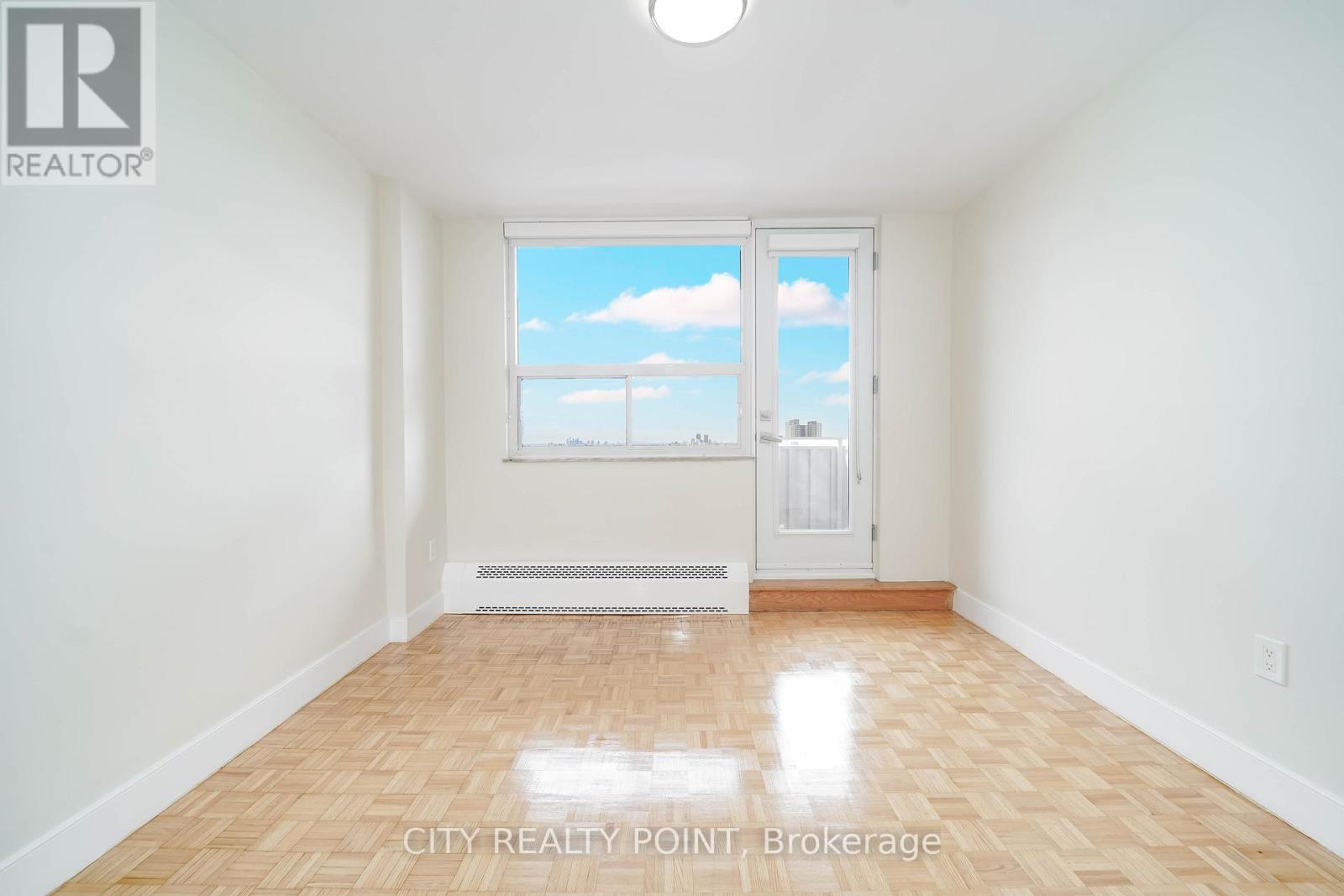 Ph10 - 666 Spadina Avenue, Toronto, Ontario  M5S 2H8 - Photo 6 - C12904244