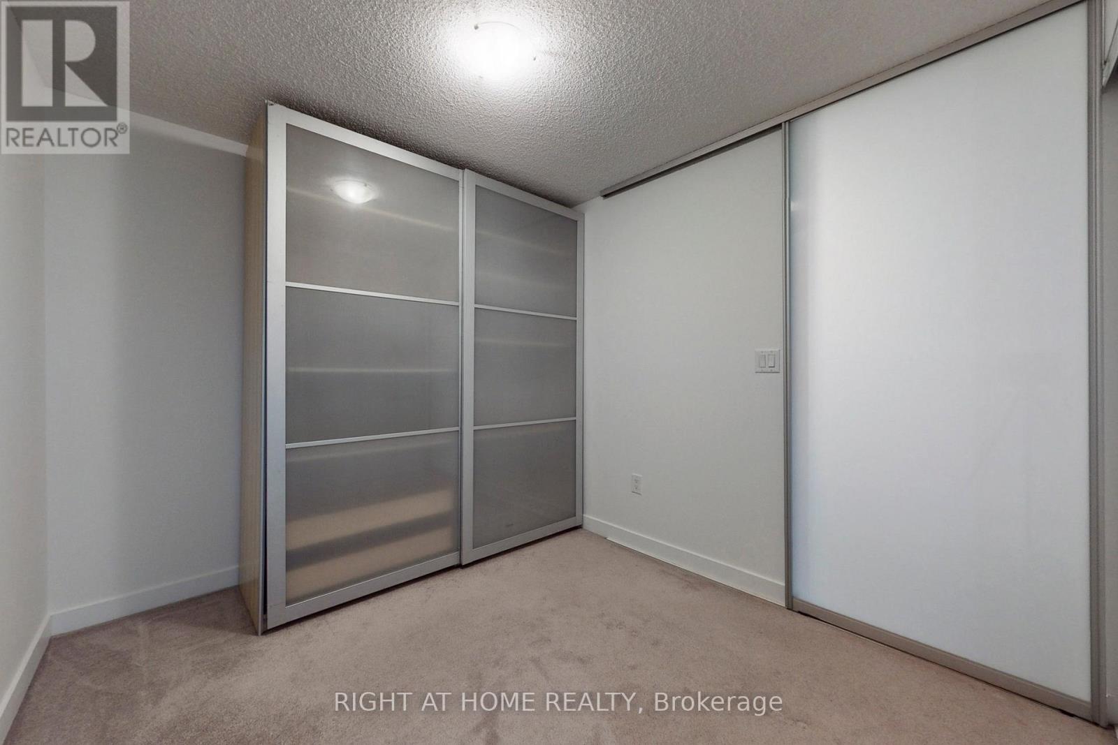 523 - 4k Spadina Avenue, Toronto, Ontario  M5V 3Y9 - Photo 12 - C12904264