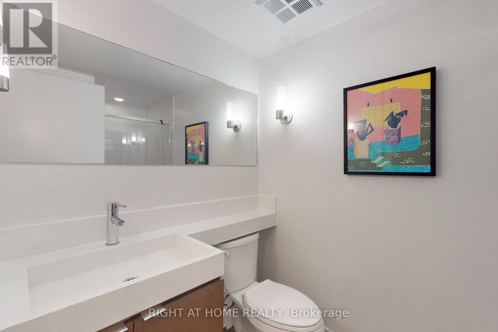 523 - 4k Spadina Avenue, Toronto, Ontario  M5V 3Y9 - Photo 15 - C12904264