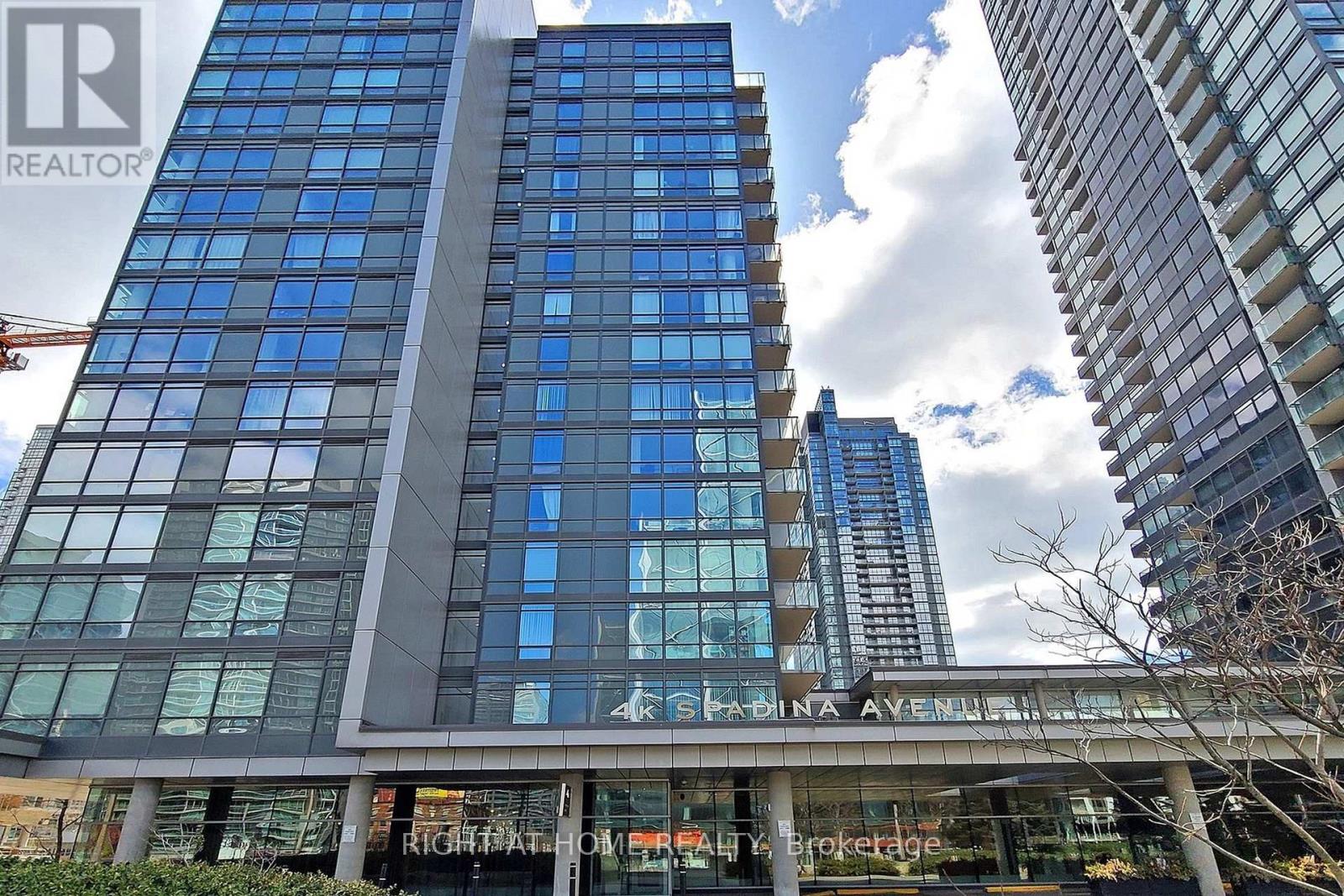 523 - 4k Spadina Avenue, Toronto, Ontario  M5V 3Y9 - Photo 2 - C12904264