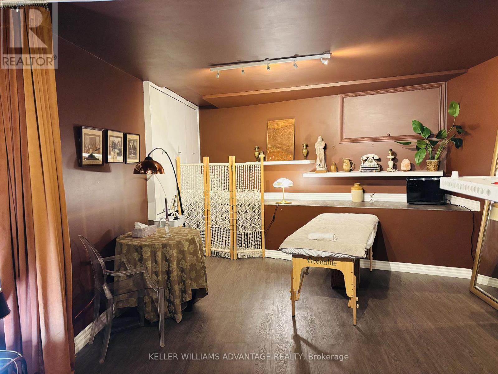 Lower - 1493 Dundas St W Street, Toronto, Ontario  M6K 1T6 - Photo 20 - C12904360