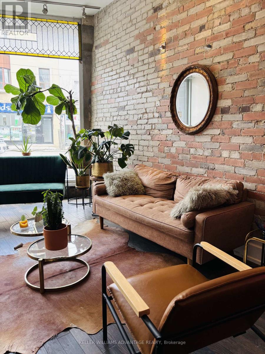 Lower - 1493 Dundas St W Street, Toronto, Ontario  M6K 1T6 - Photo 3 - C12904360