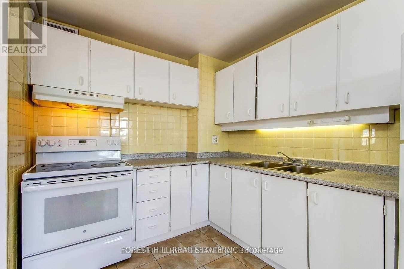 1002 - 715 Don Mills Road, Toronto, Ontario  M3C 1S4 - Photo 13 - C12904362