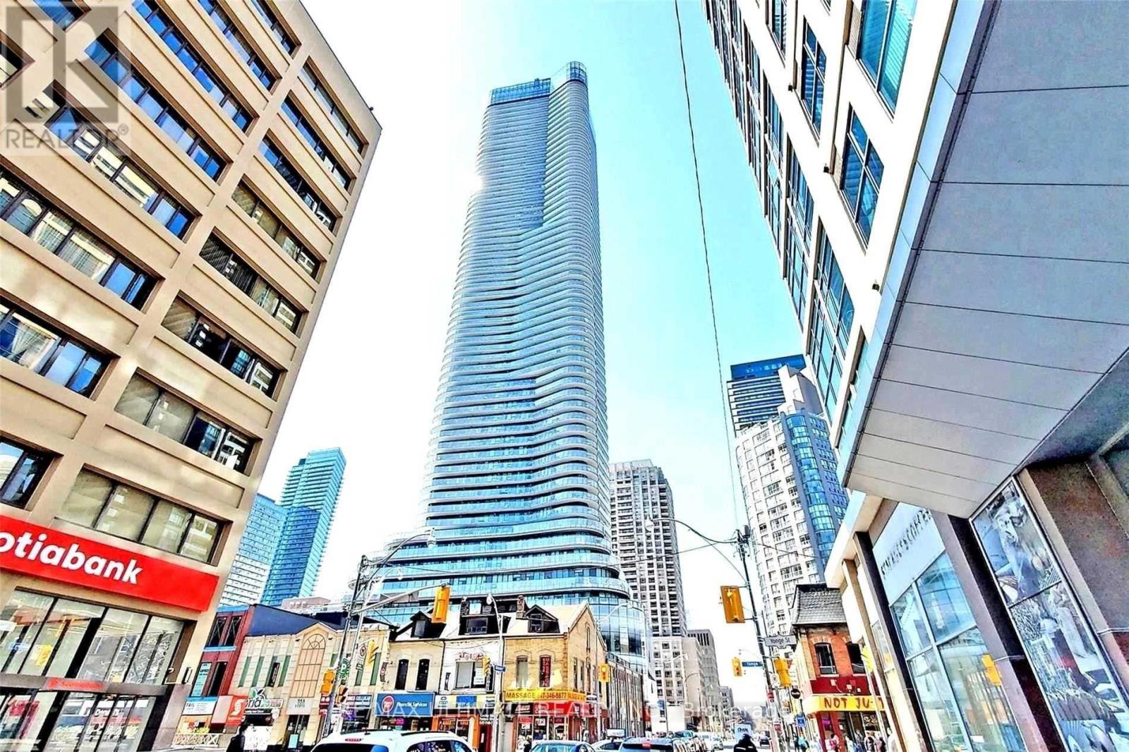 3507 - 11 Wellesley Street, Toronto, Ontario  M4Y 0G4 - Photo 3 - C12904386