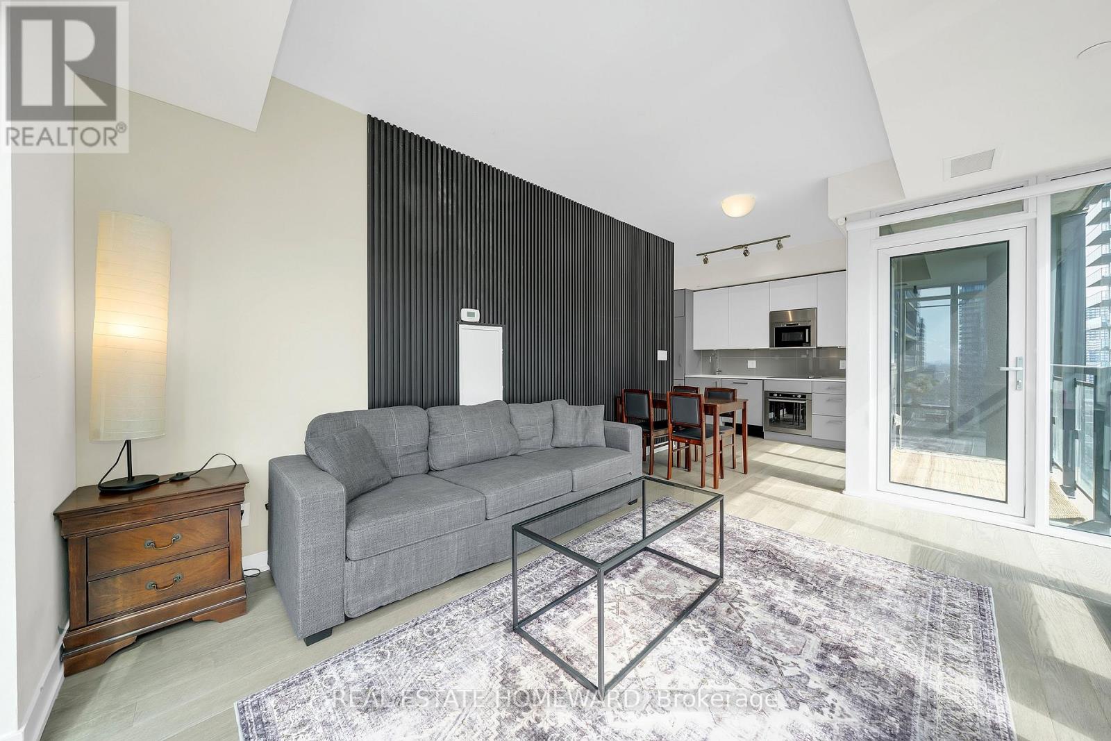 1607 - 17 Dundonald Street, Toronto, Ontario  M4Y 1K3 - Photo 12 - C12903896