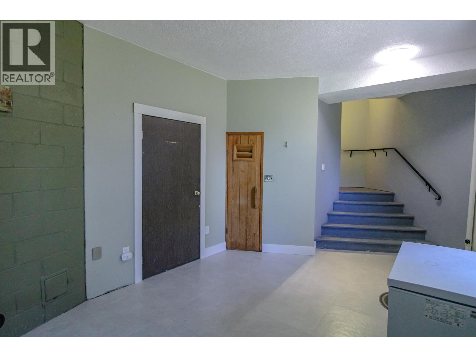 340 Pineridge Way, Fort St. James, British Columbia  V0J 1P0 - Photo 24 - R3099427