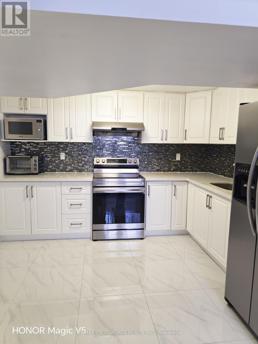 Main - 17 Linwood Avenue, Toronto, Ontario  M1S 1H2 - Photo 6 - E12893460