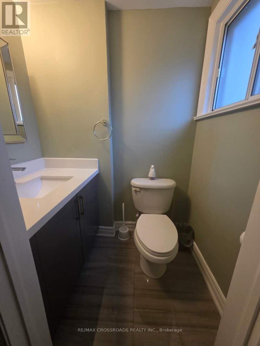 Main - 17 Linwood Avenue, Toronto, Ontario  M1S 1H2 - Photo 9 - E12893460