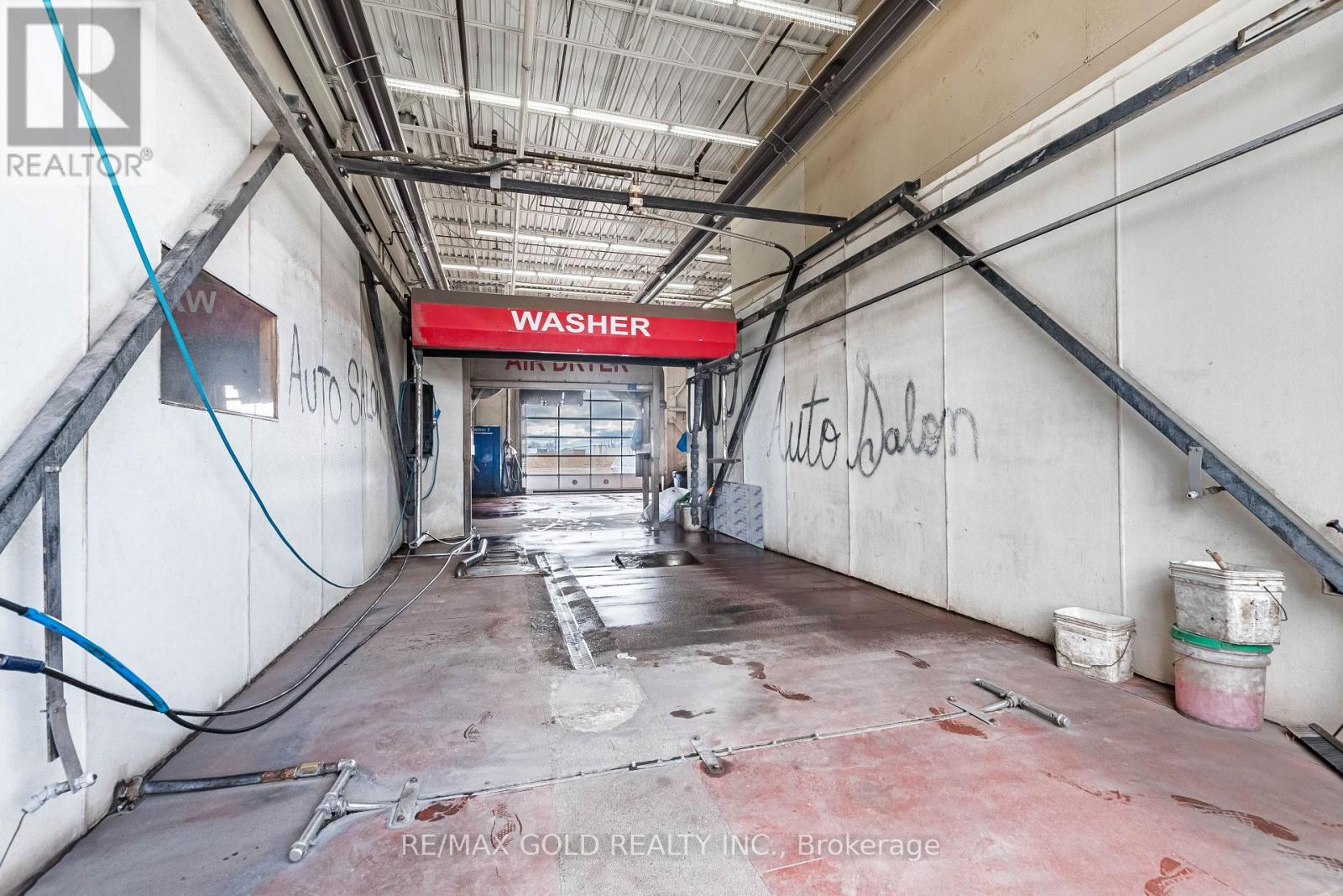 2 - 7091 Hurontario Street, Mississauga, Ontario  L5S 1Z8 - Photo 6 - W12872064