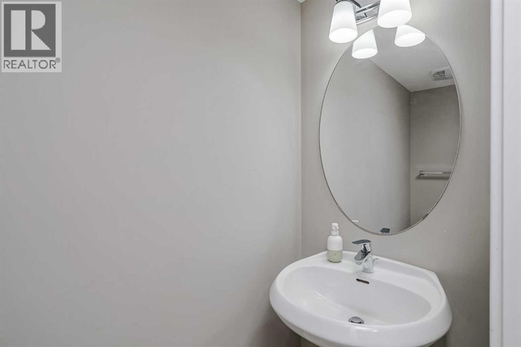 108 Redstone View Ne, Calgary, Alberta  T3N 0M9 - Photo 19 - A2282588