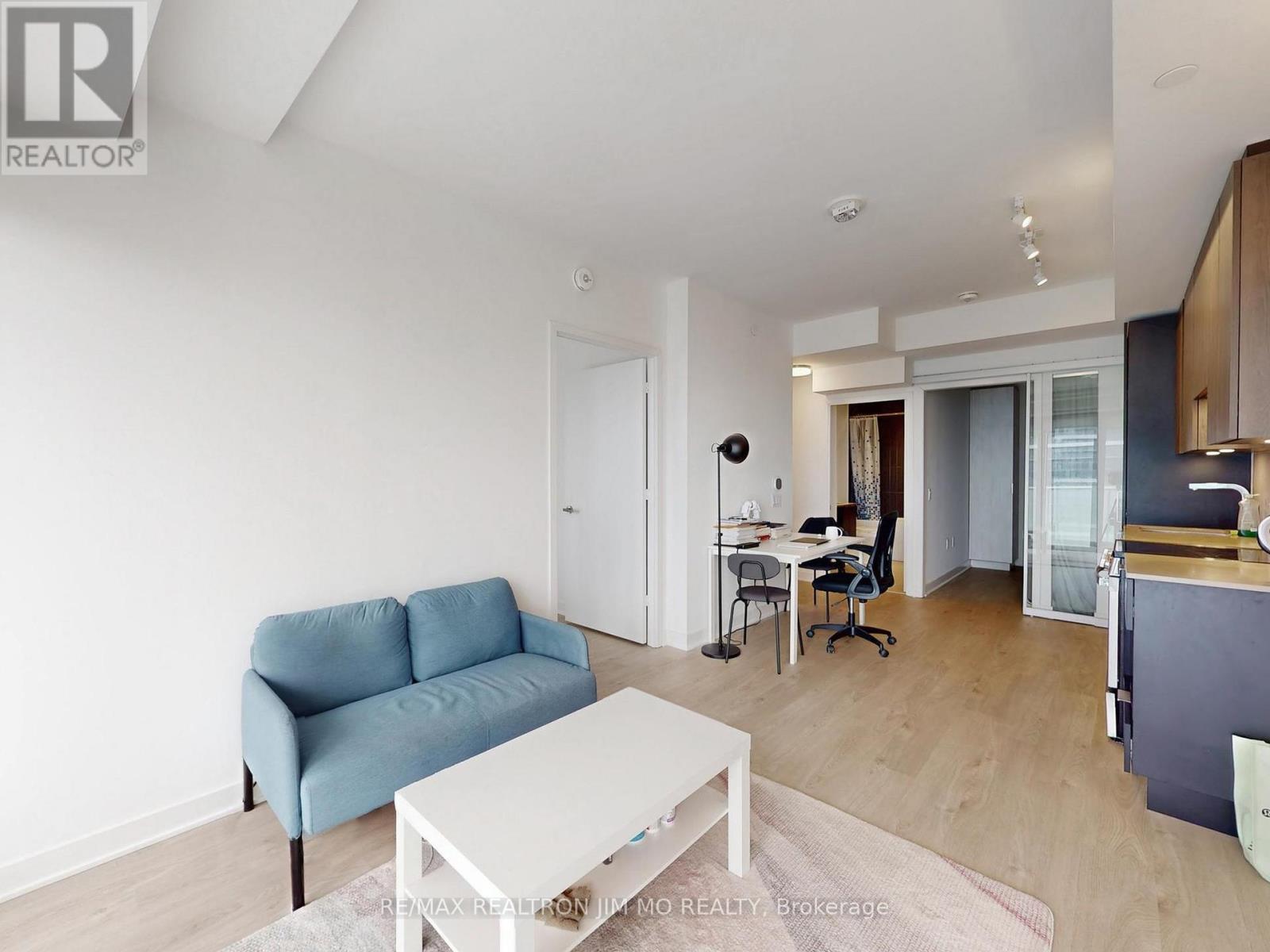 5307 - 3900 Confederation Parkway, Mississauga, Ontario  L5B 0M3 - Photo 11 - W12899772