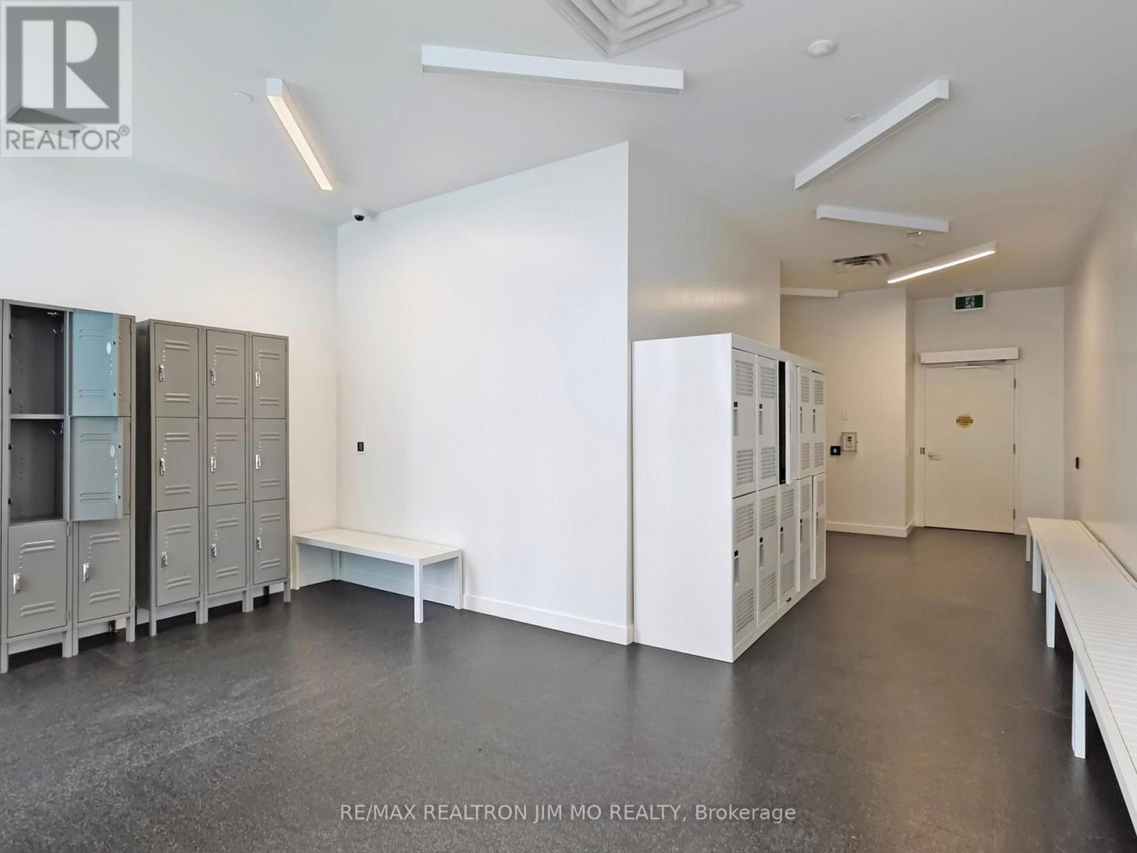 5307 - 3900 Confederation Parkway, Mississauga, Ontario  L5B 0M3 - Photo 45 - W12899772