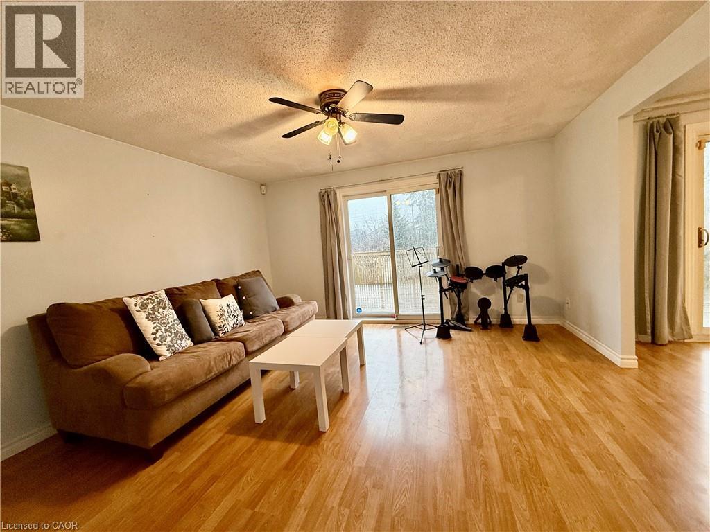 164 Herron Place, Waterloo, Ontario  N2T 1H2 - Photo 8 - 40813642