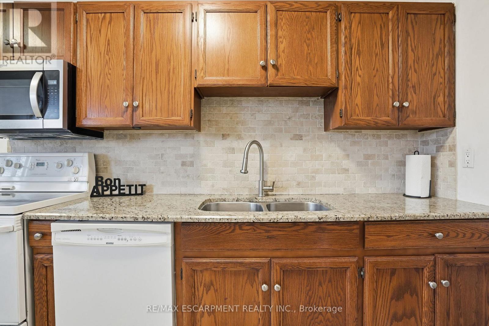 U7 - 444 Stone Church Road W, Hamilton, Ontario  L9B 1R1 - Photo 9 - X12900124