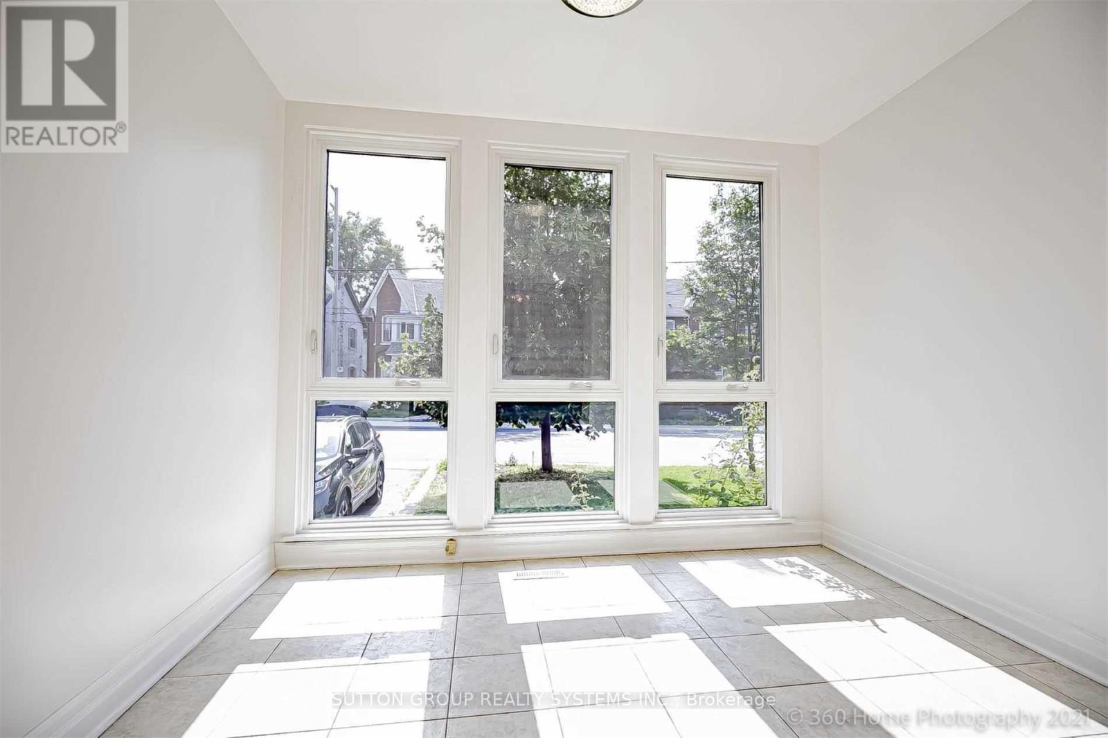 Upper Level - 83 Dawes Road, Toronto, Ontario  M4C 5B2 - Photo 2 - E12904388