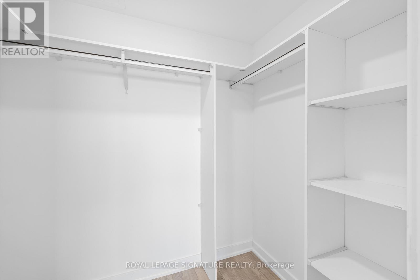 416 - 8 Trent Avenue, Toronto, Ontario  M4C 0A6 - Photo 10 - E12904402