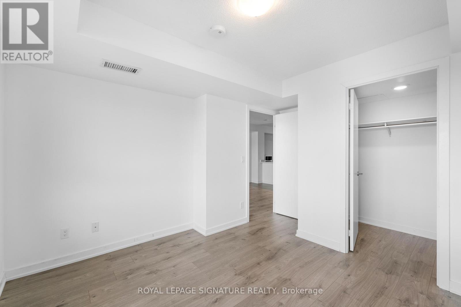 416 - 8 Trent Avenue, Toronto, Ontario  M4C 0A6 - Photo 9 - E12904402