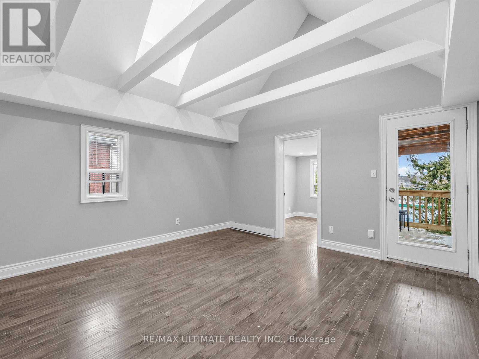 2 Upper Level - 213 Langley Avenue, Toronto, Ontario  M4K 1C1 - Photo 23 - E12904420