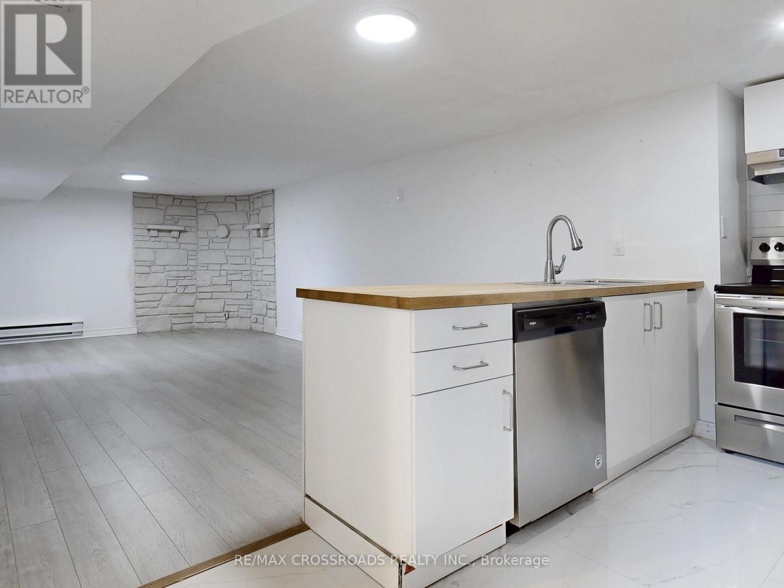 1386 Simcoe Street S, Oshawa, Ontario  L1H 4M4 - Photo 24 - E12904430