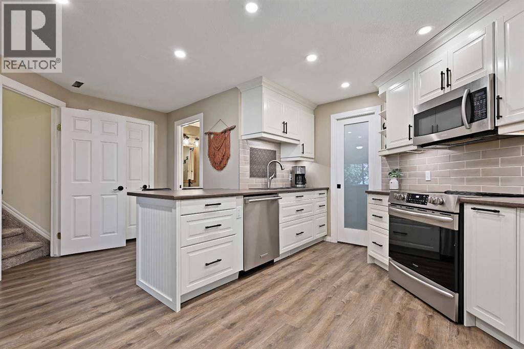 739 Cimarron Close, Okotoks, Alberta  T1S 1X4 - Photo 35 - A2295107