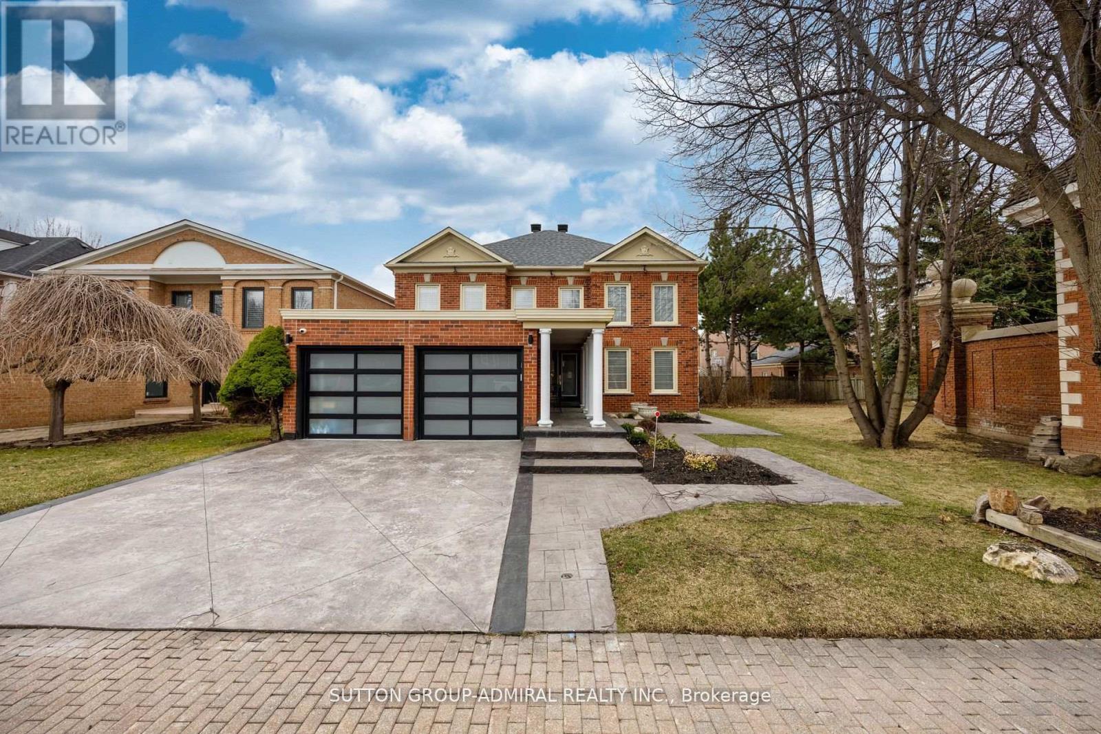 1 REGENT STREET, Richmond Hill, Ontario