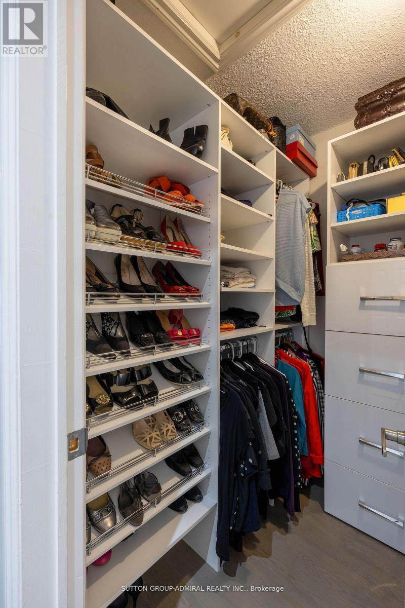 1 Regent Street, Richmond Hill, Ontario  L4C 9A9 - Photo 24 - N12904302