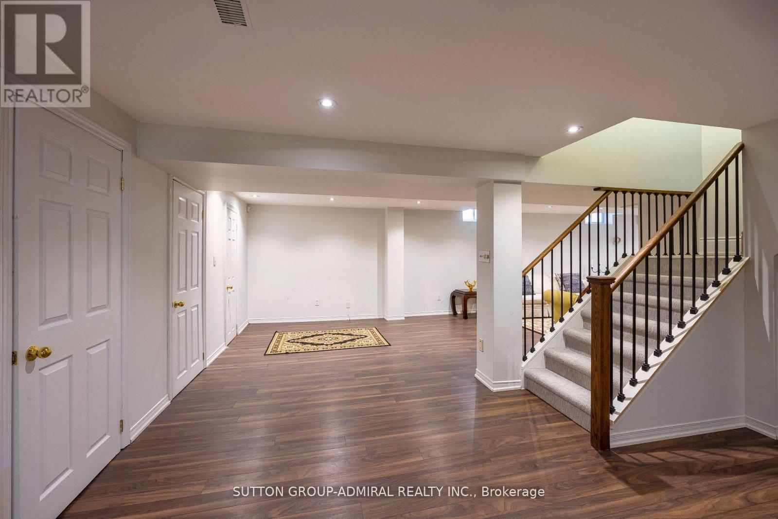 1 Regent Street, Richmond Hill, Ontario  L4C 9A9 - Photo 33 - N12904302