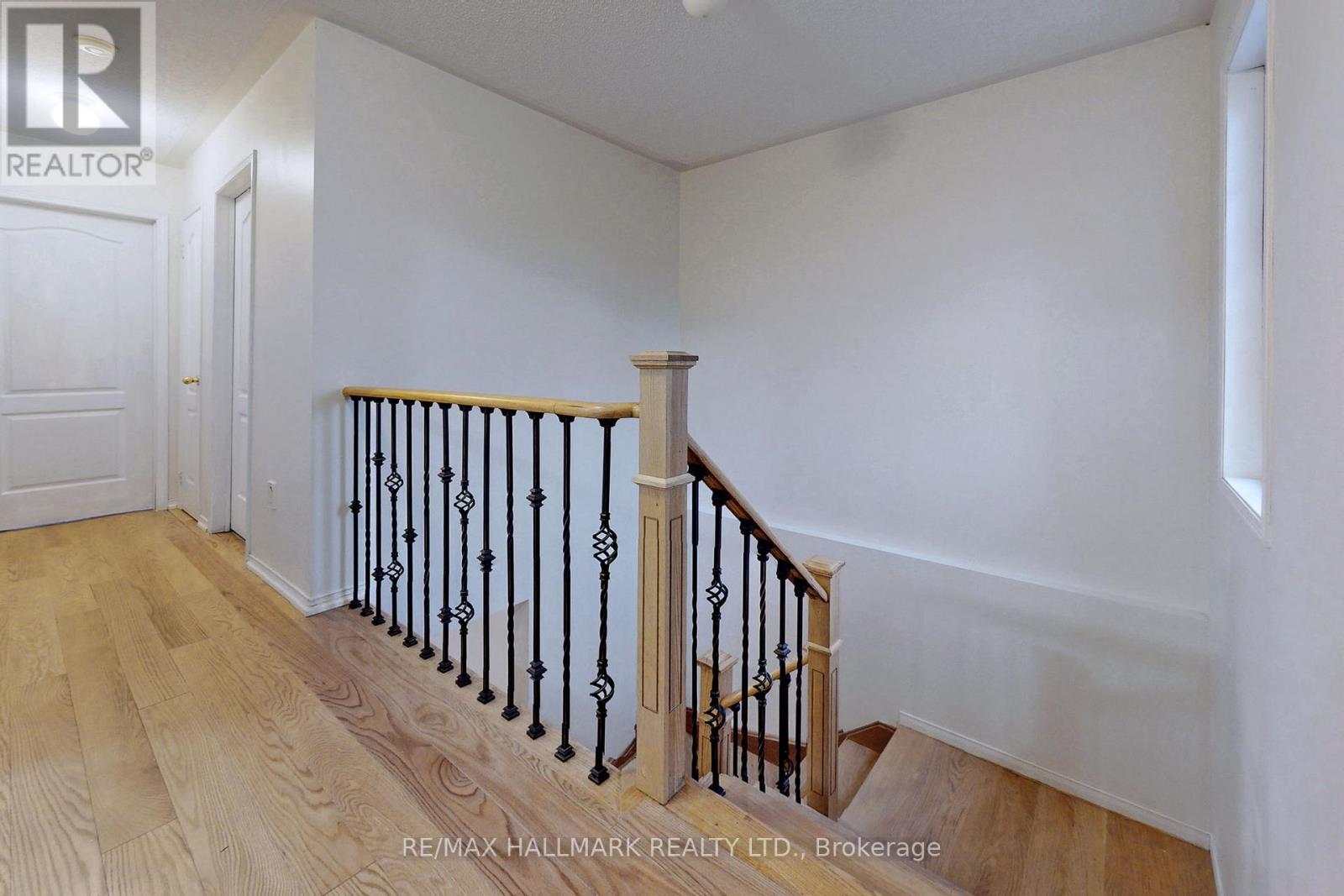 55 Walkview Crescent, Richmond Hill, Ontario  L4E 4H6 - Photo 17 - N12904308