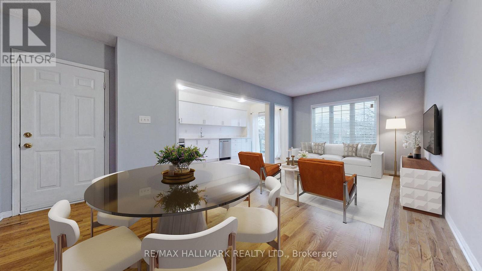 55 Walkview Crescent, Richmond Hill, Ontario  L4E 4H6 - Photo 4 - N12904308