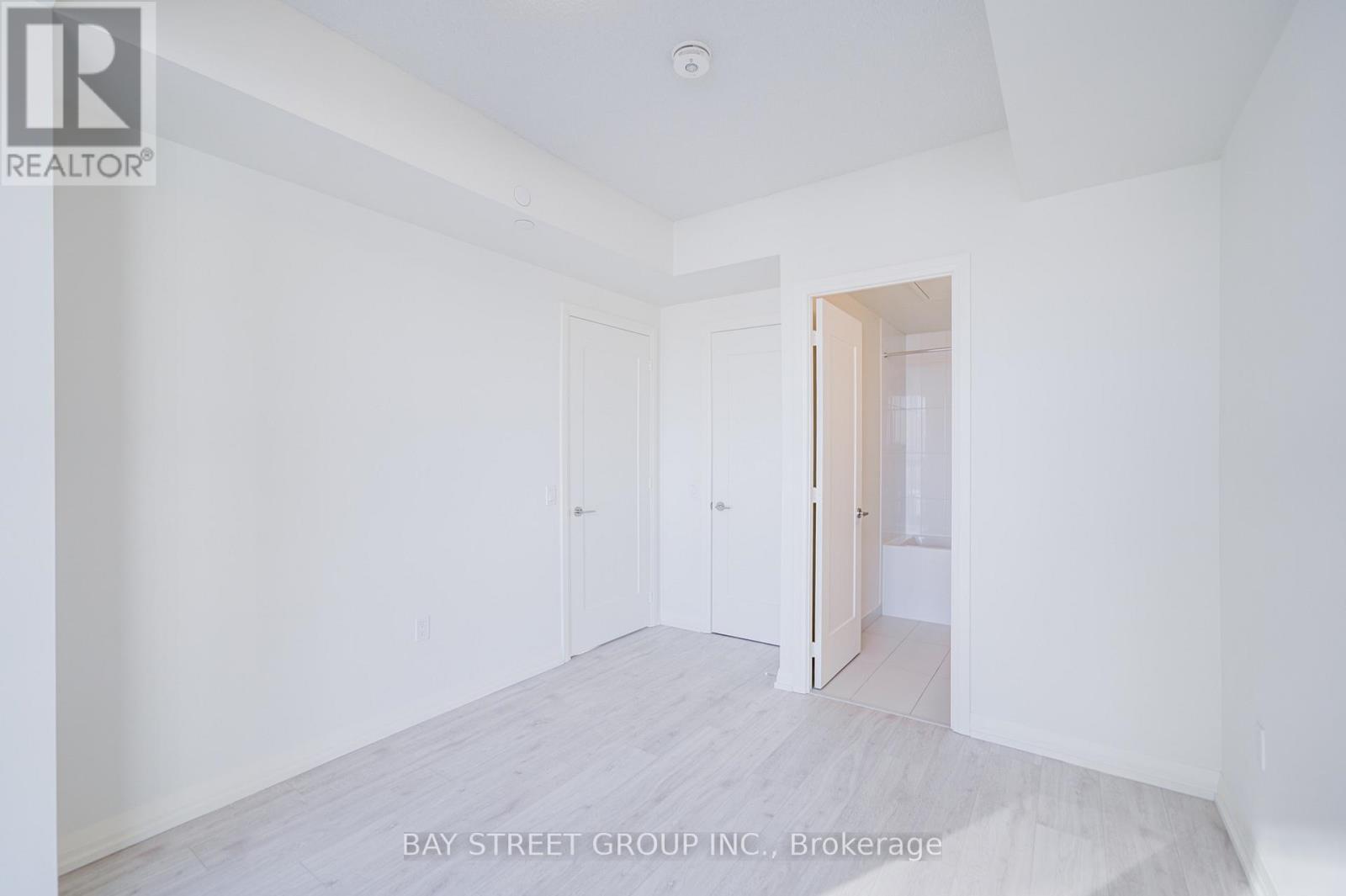 1712 - 27 Korda Gate, Vaughan, Ontario  L4K 0P6 - Photo 26 - N12904354