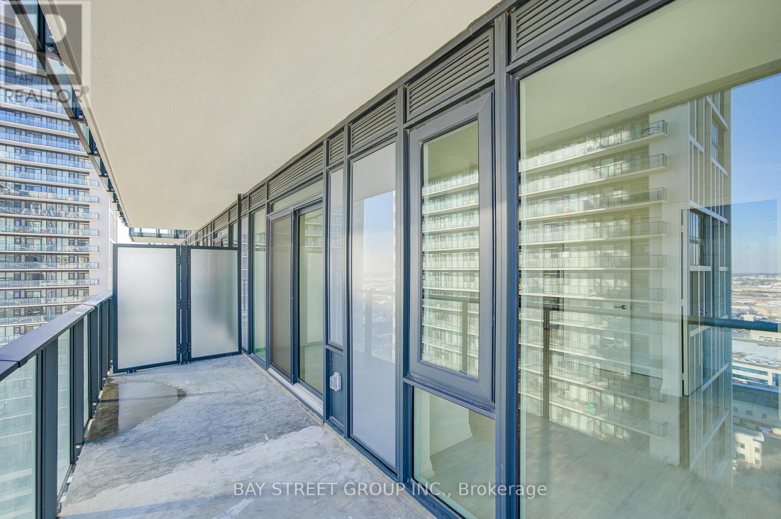 1712 - 27 Korda Gate, Vaughan, Ontario  L4K 0P6 - Photo 32 - N12904354